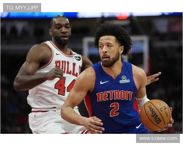 奥萨尔篮下强硬进攻被判犯规 活塞六分钟得分荒陷困境